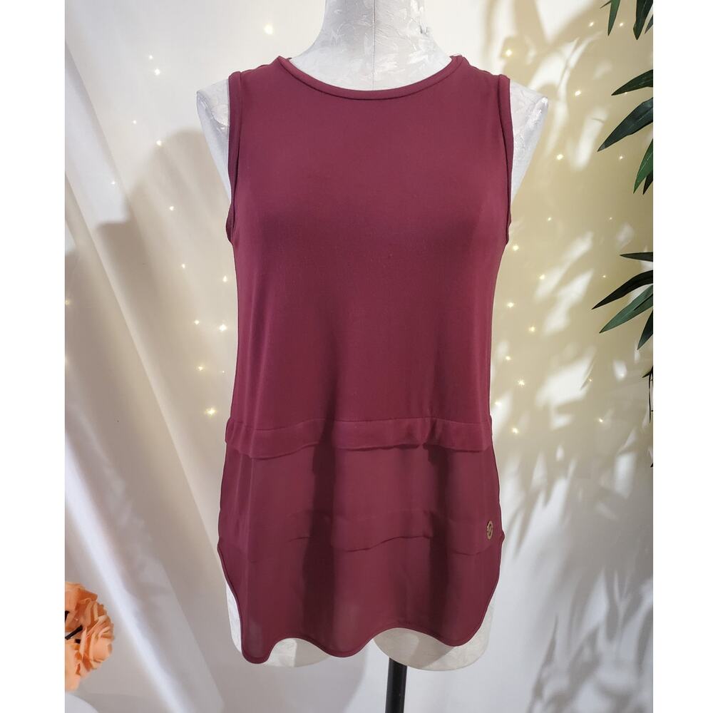 MK MICHAEL Michael Kors Tiered Gold Logo Sleeveless Tank Top Size S Burgundy Red